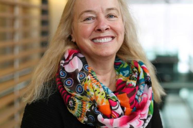 Dr. Tracy Trothen