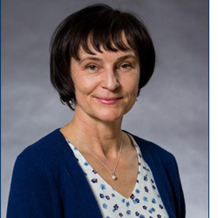 Dr.  Beata  Batorowicz